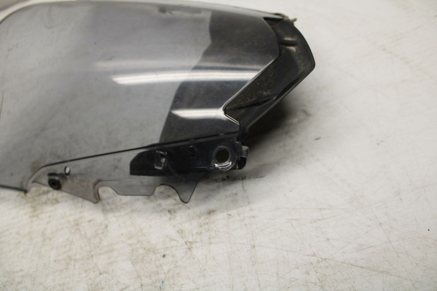 15-17 YAMAHA YZF R3 FRONT WINDSHIELD WINDSCREEN  1WD-F8381-00-00 BB288