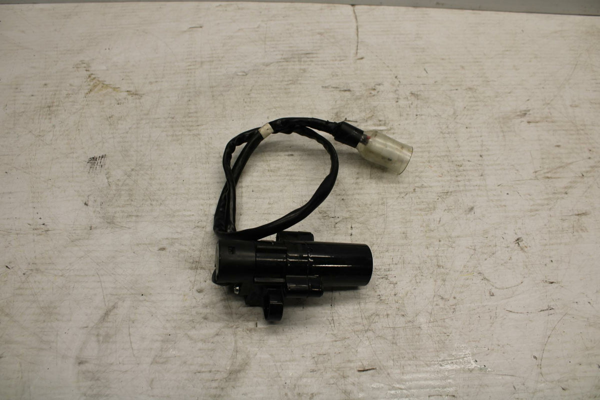 15-17 YAMAHA YZF R3 IGNITION LOCK W NO KEY BB293