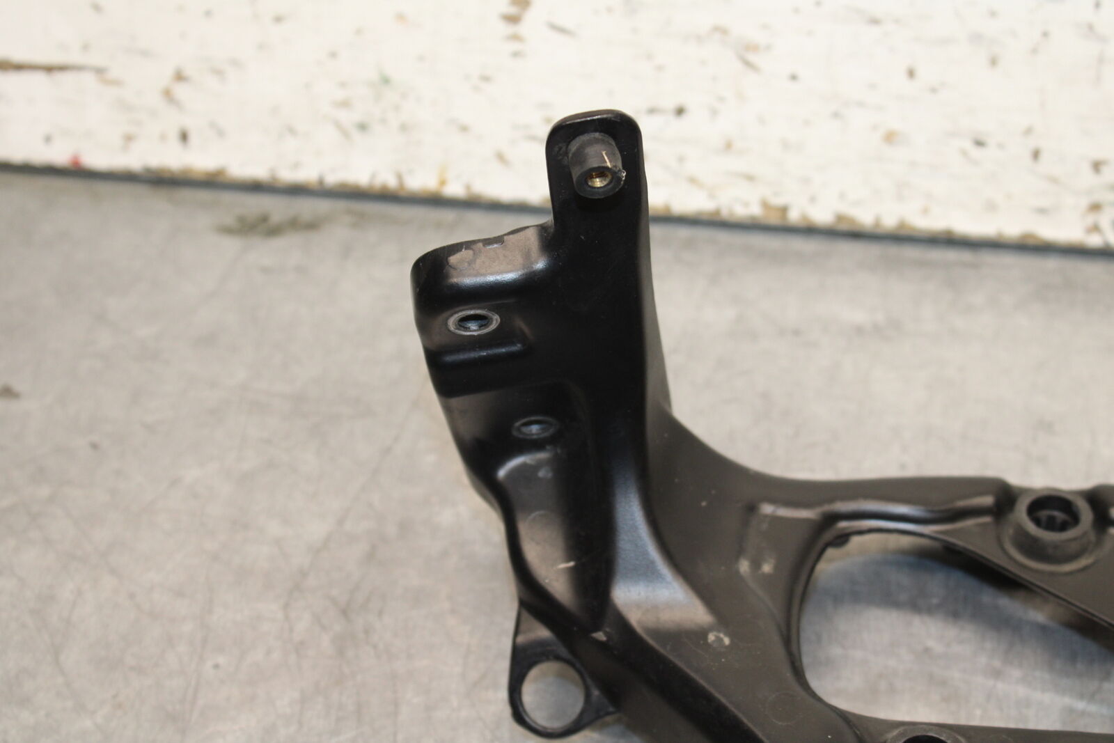 12-16 HONDA CBR1000RR UPPER FAIRING MIRROR GAUGES STAY BRACKET BB114