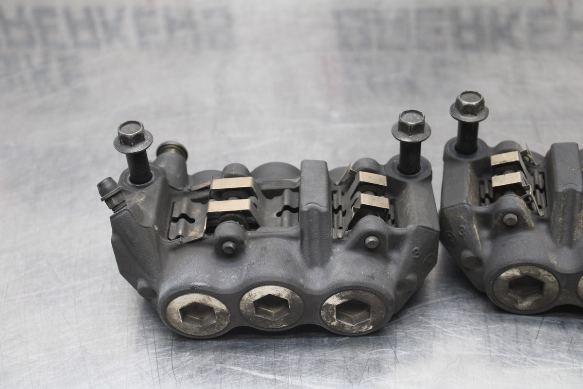 07 YAMAHA YZF R1 RIGHT LEFT FRONT BRAKE CALIPER SET PAIR CALIPERS BB826