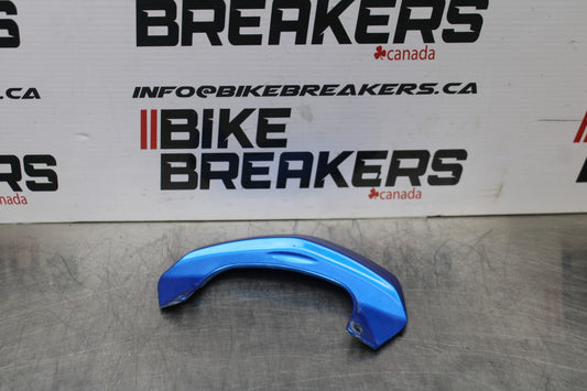 09-10 KAWASAKI ER-6N CENTER REAR BACK TAIL FAIRING COVER TRIM COWL BB205