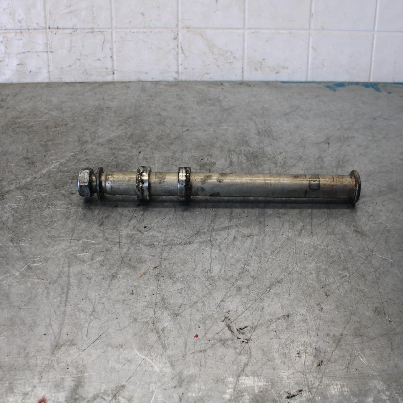 08-16 YAMAHA YZF R6 REAR AXLE BACK WHEEL RIM PIVOT BOLT AXEL  BB431