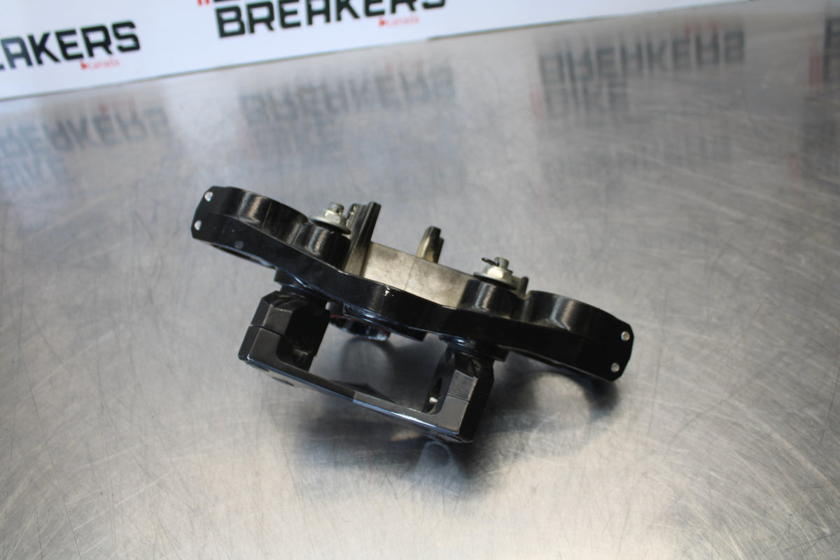 03-06 KAWASAKI Z1000 FORKS UPPER TRIPLE TREE CLAMP BB164