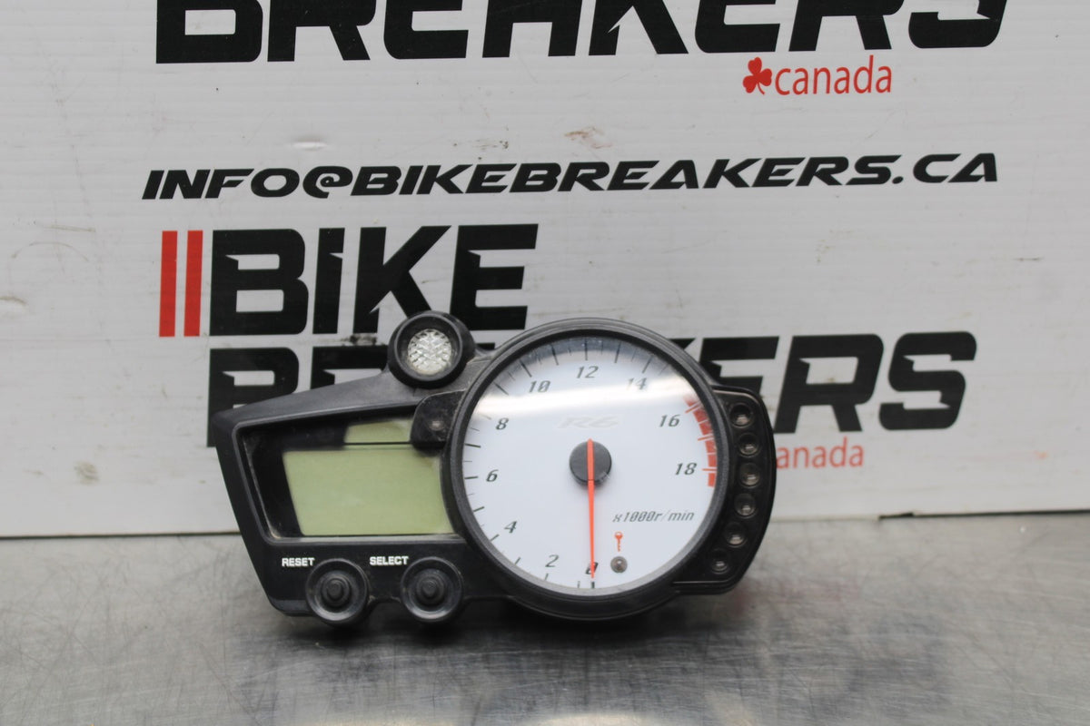 05 YAMAHA YZF R6 SPEEDO GAUGES DISPLAY CLUSTER SPEEDOMETER TACHOMETER BB814