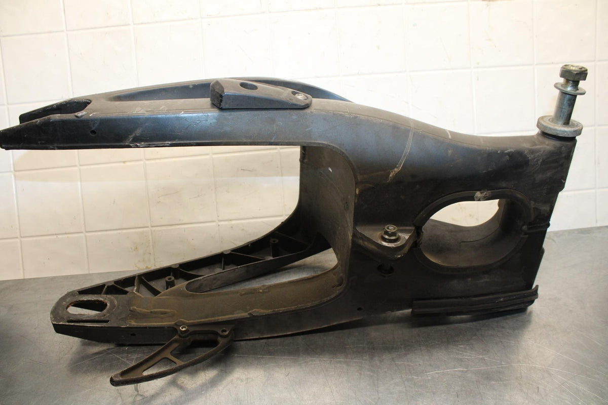 05 YAMAHA YZF R6S REAR SWINGARM BACK SUSPENSION SWING ARM BB600