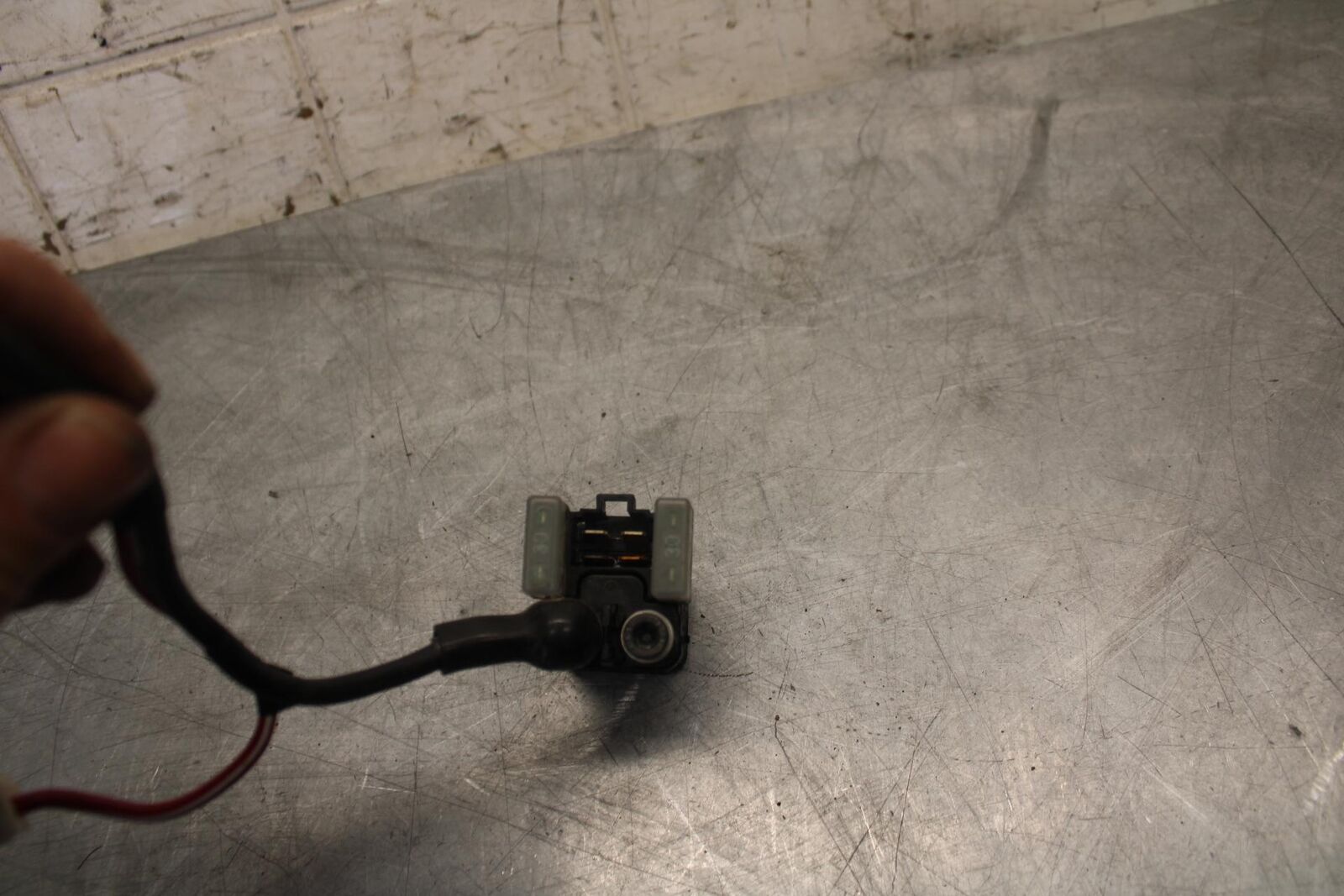 2015 Kawasaki Ninja 300 EX300B ABS ENGINE STARTER RELAY STARTING MOTOR BB518