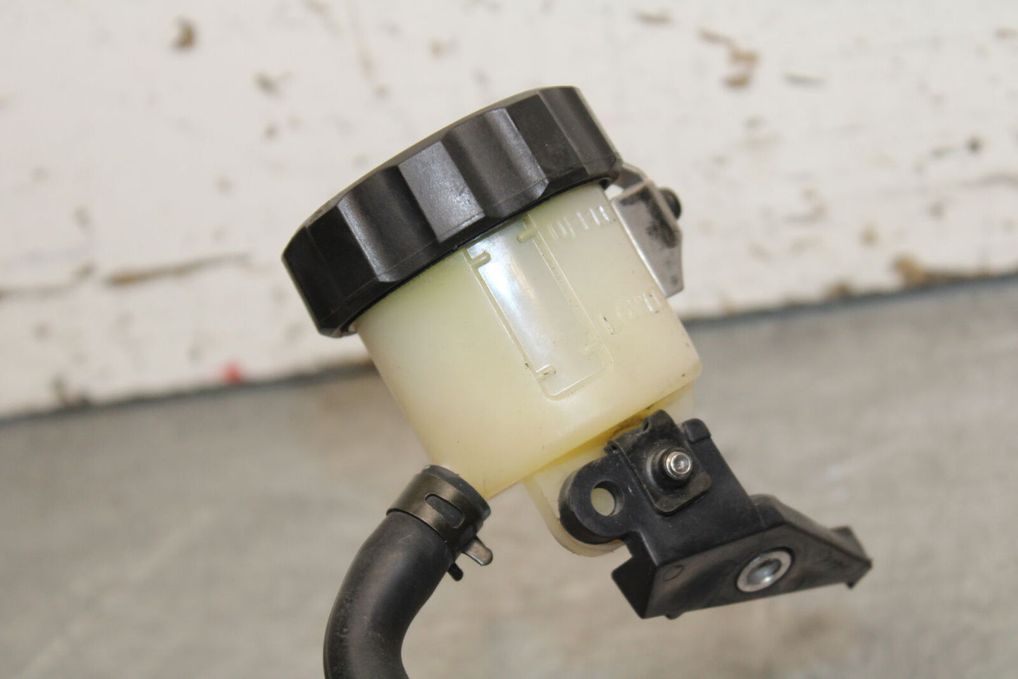 06 YAMAHA YZF R6 FRONT BRAKE MASTER CYLINDER BB716