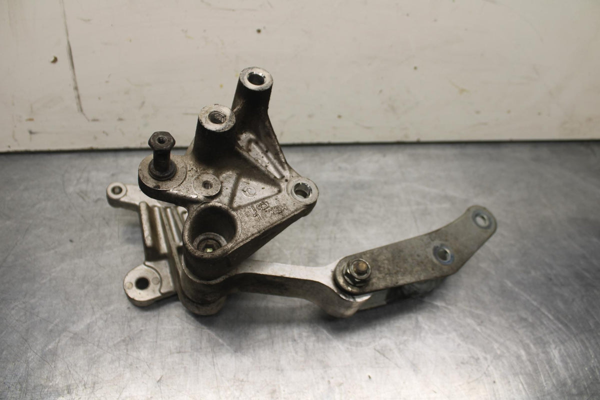 2004 Honda CBR600F4i REAR DOGBONE SHOCK LINKAGE LINK BB606
