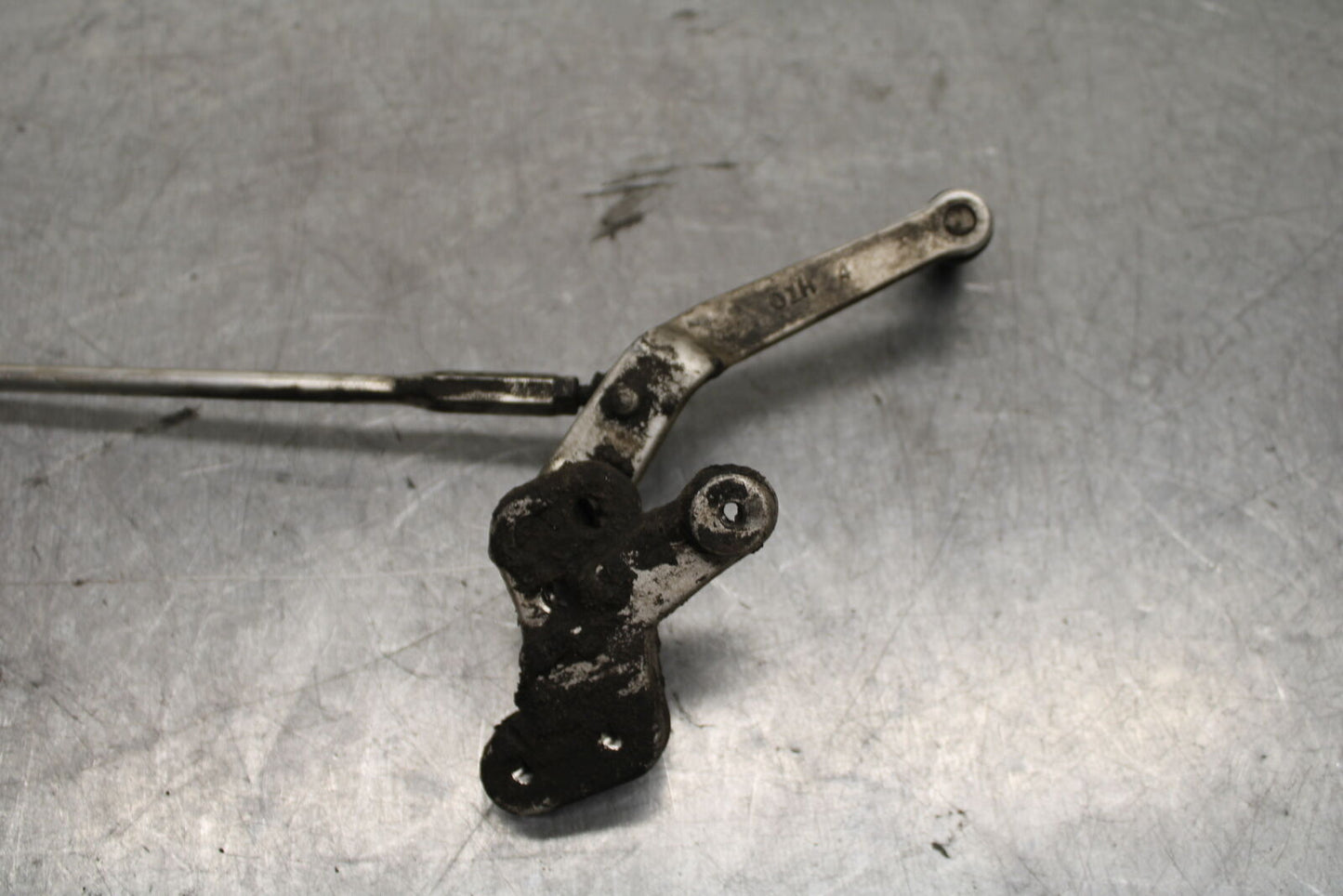 08-09 SUZUKI GSXR600 SHIFTER LINKAGE SHIFT LINK PEDAL BB728