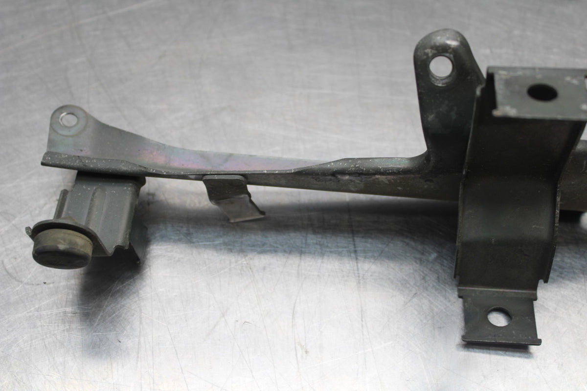 2006 Suzuki Boulevard C90 MOUNT BRACKETS BB849