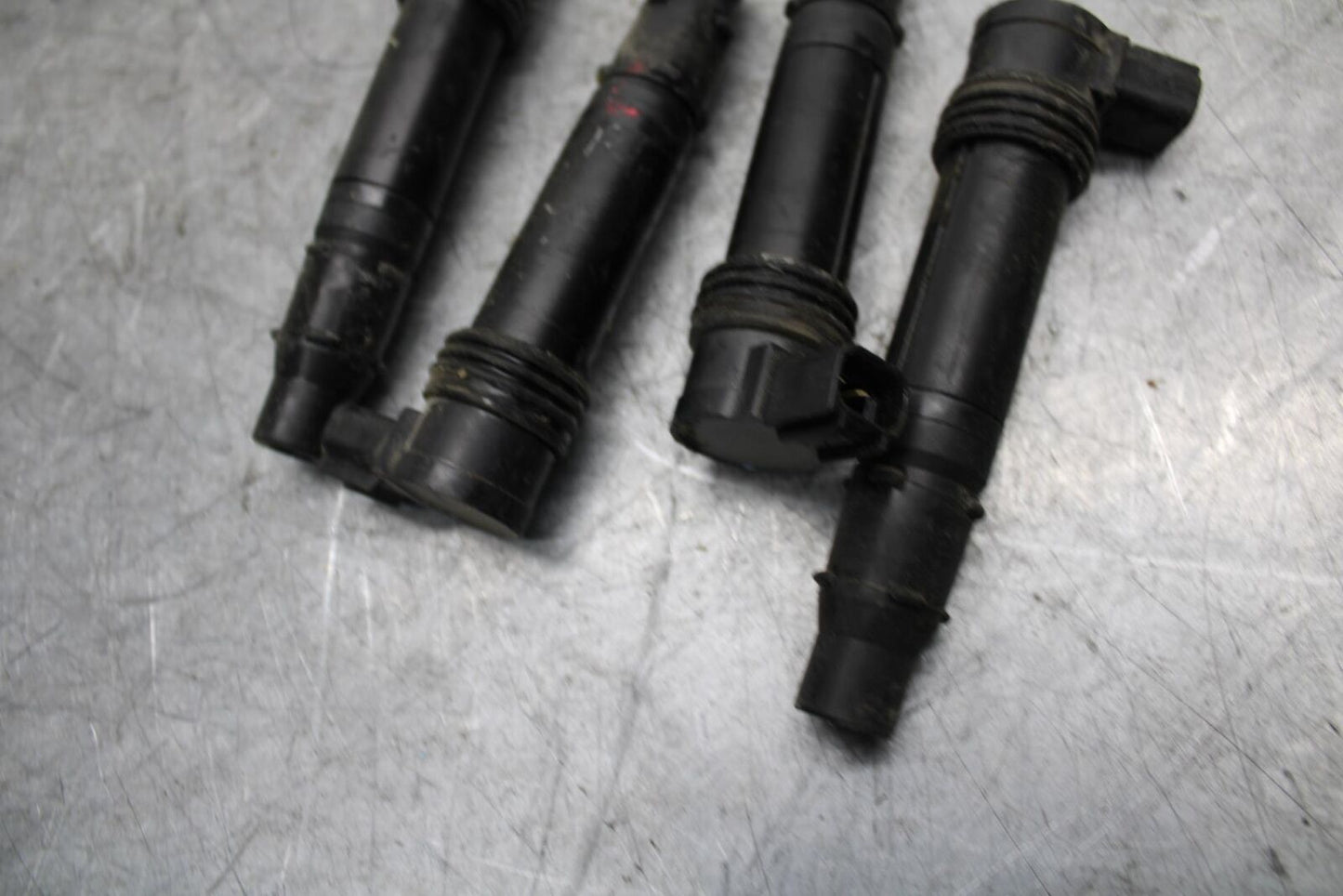 19-20 KAWASAKI NINJA ZX6R  IGNITION COILS COIL SPARK PLUG CAPS 21171-0757 BB528