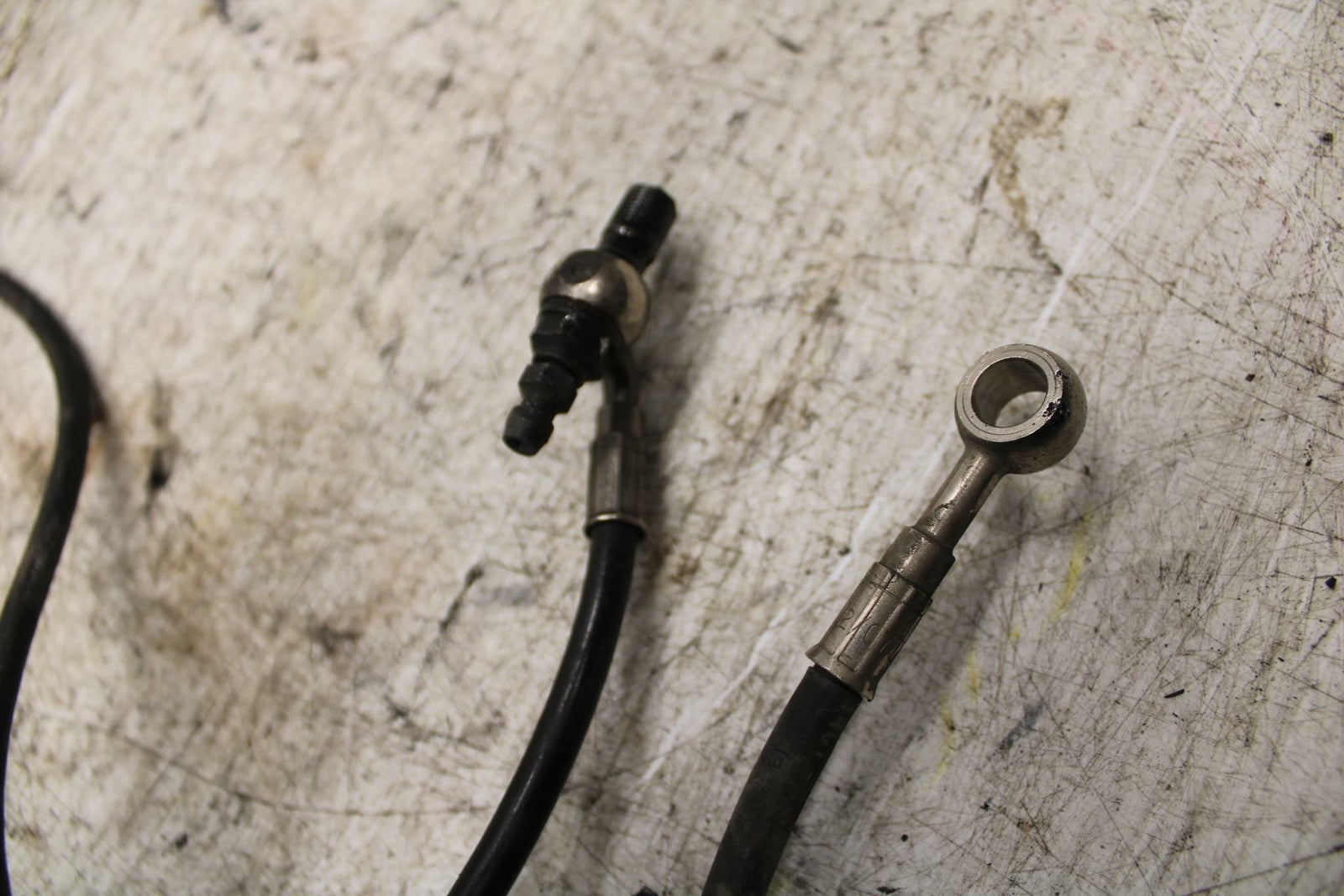 08-10 DUCATI 848  BRAKE HOSE FLUID LINE BB369