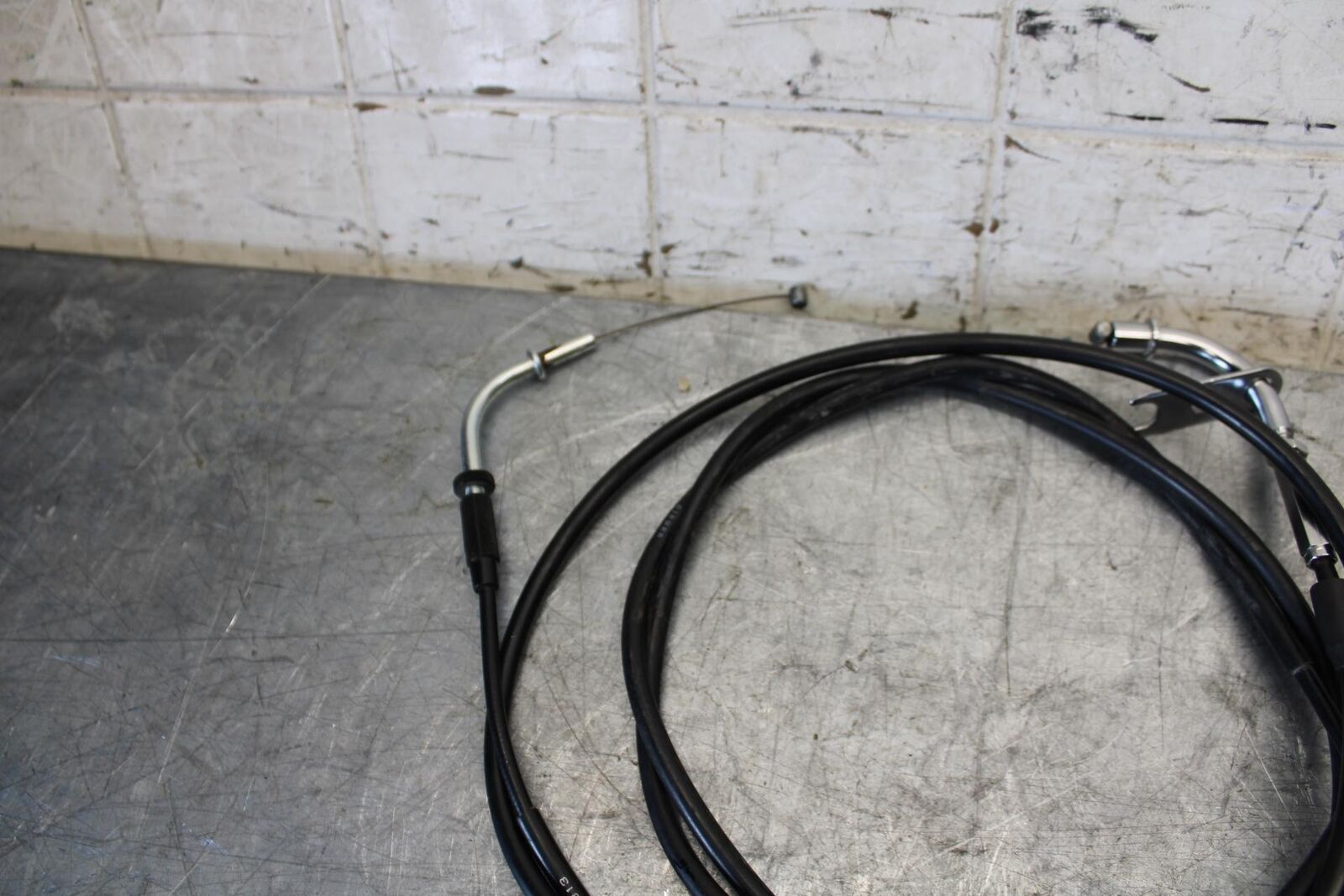 2005 Kawasaki Vulcan 1500 VN1500N Classic THROTTLE CABLES LINES BB220