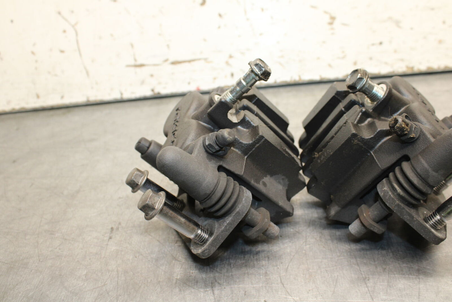 14-15 KAWASAKI NINJA 650 EX650F ABS RIGHT LEFT FRONT BRAKE CALIPER PAIR BB741 