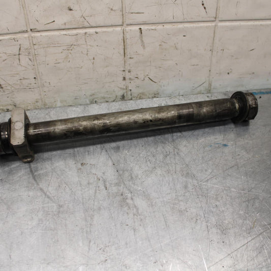 05-06 HONDA CBR600RR REAR AXLE  WHEEL RIM PIVOT BOLT AXEL 42301-MEE-D00 BB479