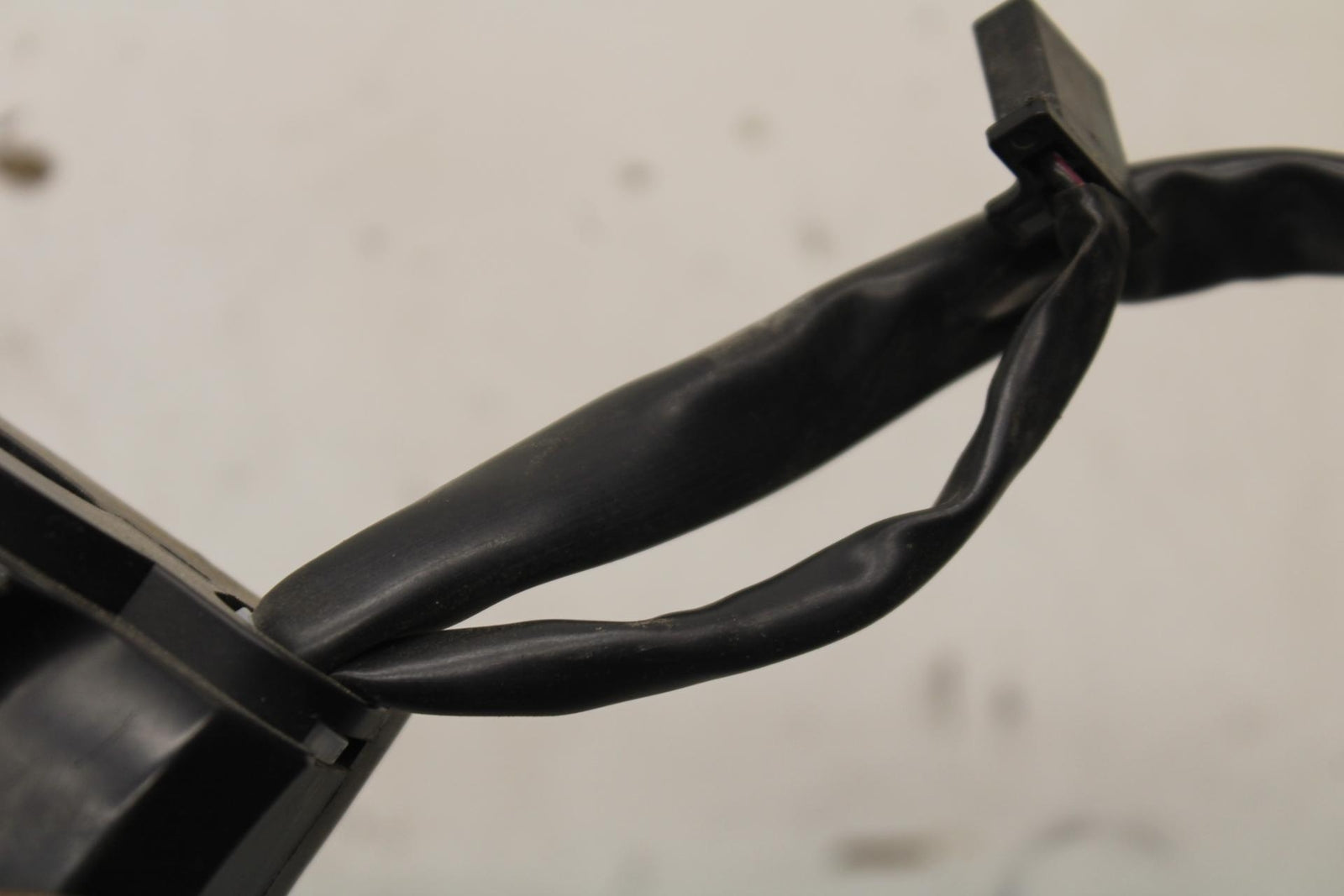 15-16 KAWASAKI EX300 LEFT CLIP ON HANDLE HORN SIGNALS SWITCH  BB635