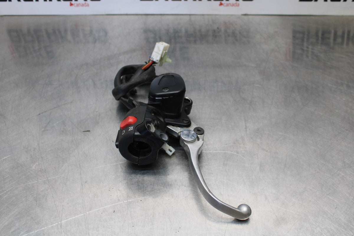 05 TRIUMPH ROCKET III FRONT BRAKE MASTER CYLINDER BB186