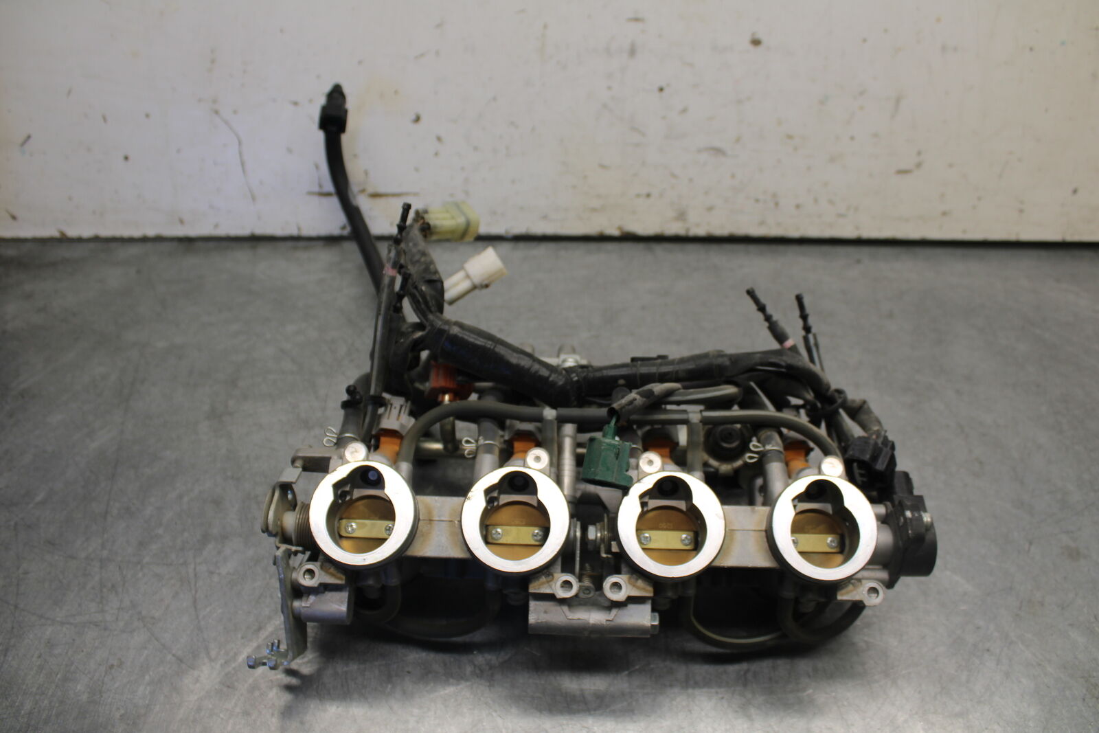 09-15 YAMAHA FZ6R MAIN FUEL INJECTORS / THROTTLE BODIES 20S-13750-00-00 BB686