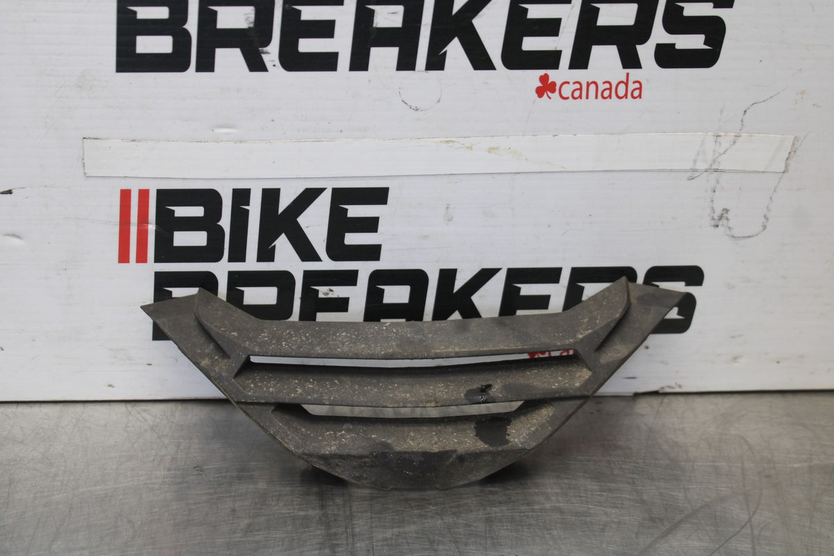17-20 BMW S1000R FRONT LOWER INNER EXHAUST V FAIRING COWL GUARD BB909