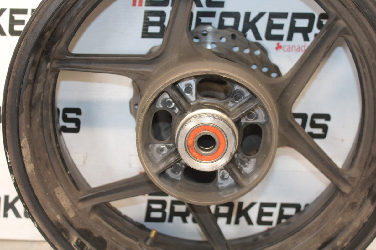 04-05 KAWASAKI NINJA ZX10R REAR WHEEL BACK RIM & ROTOR BB931