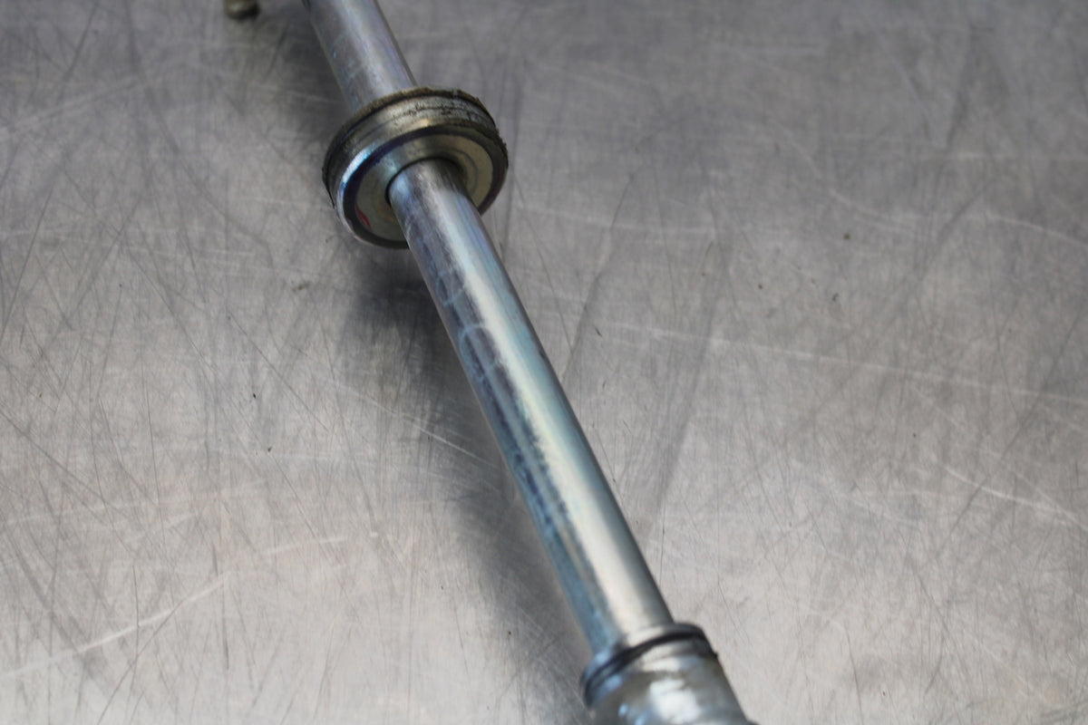 09-15 YAMAHA FZ6R REAR AXLE BACK WHEEL RIM PIVOT BOLT AXEL BB161