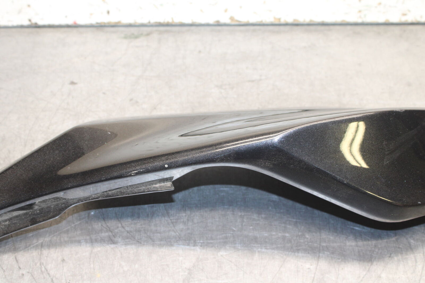 18-23 KAWASAKI NINJA 400 EX400 ABS LEFT REAR BACK TAIL FAIRING COWL SHROUD BB747