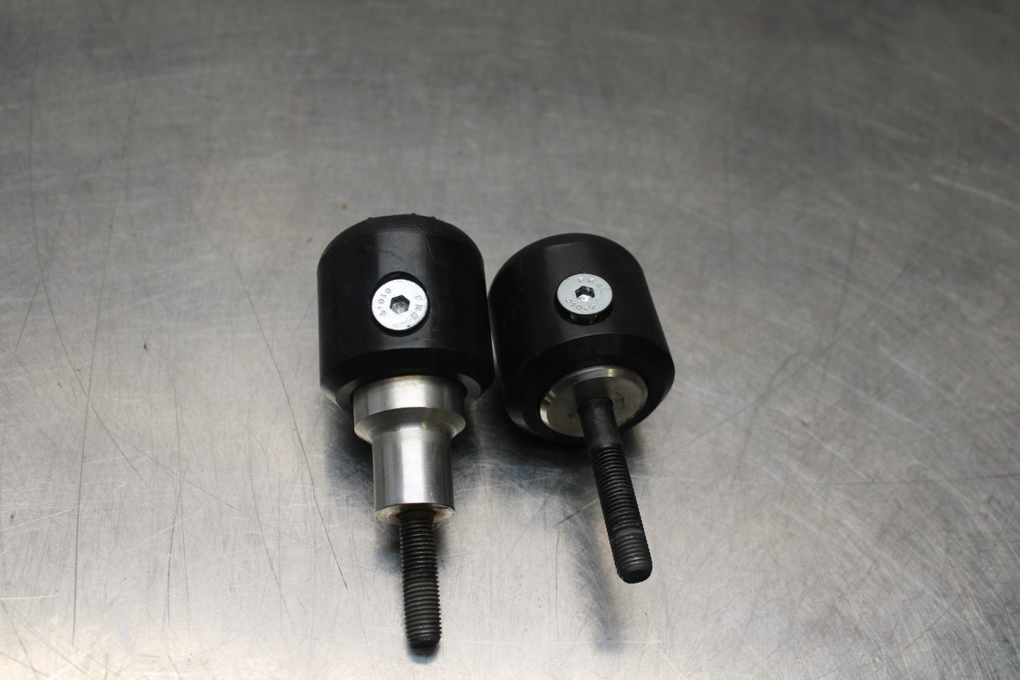 08-10 SUZUKI GSXR 600 WOODCRAFT FRAME SLIDERS SET BB202