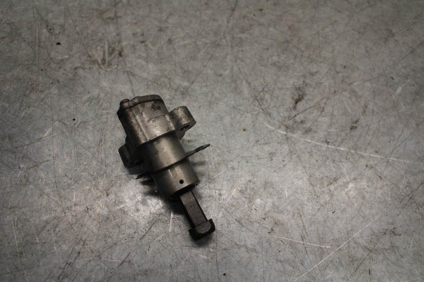 1997 Suzuki GSXR750 CAM CHAIN CAMSHAFT TENSIONER BB527