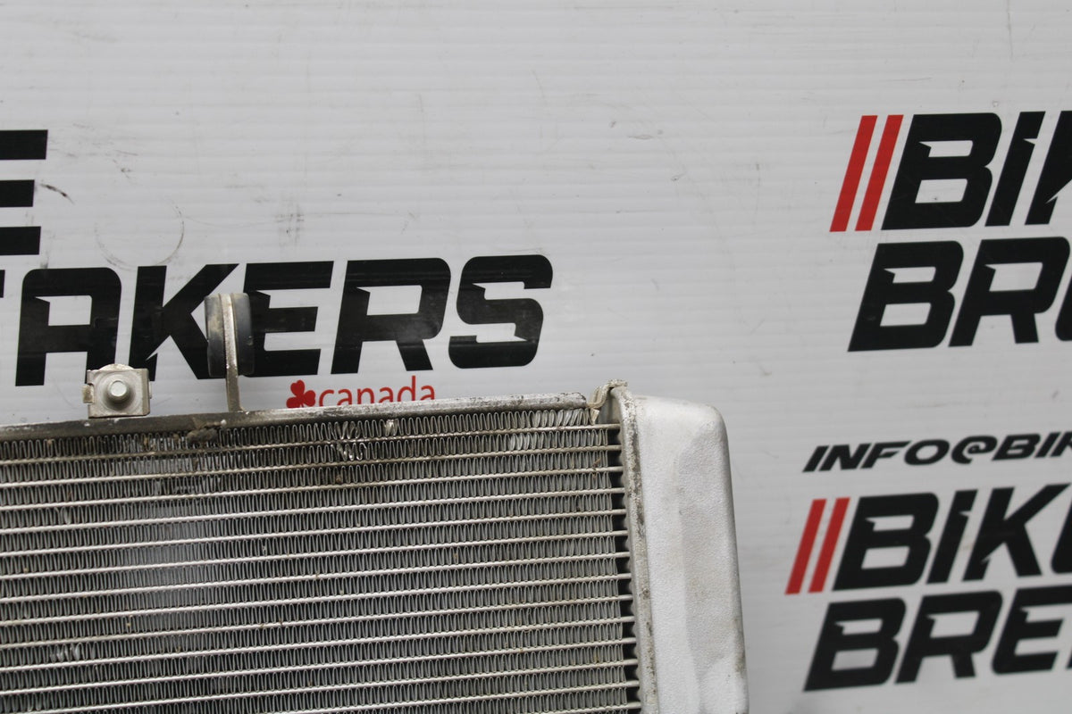 17-18 YAMAHA YZF R3 ENGINE RADIATOR MOTOR COOLER COOLING RADIATER BB788