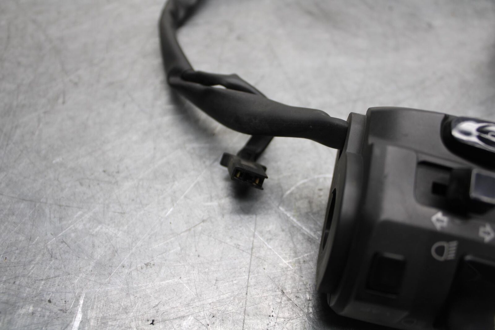 2009 Kawasaki Ninja ZX6R ZX600R LEFT CLIP ON HANDLE HORN SIGNALS SWITCH BB548