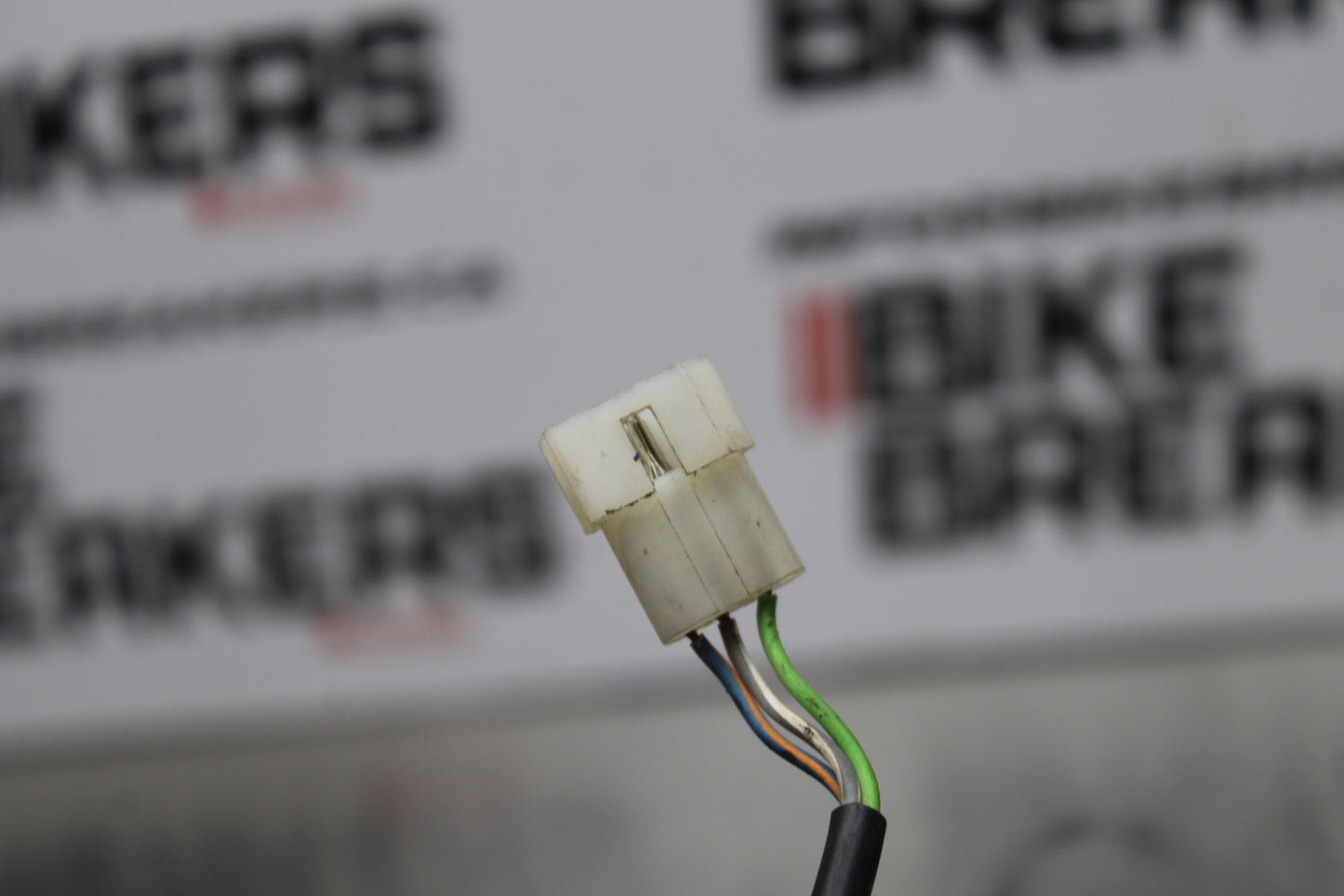 08 MOTO GUZZI BREVA 750 SPEED SPEEDOMETER SENSOR BB154