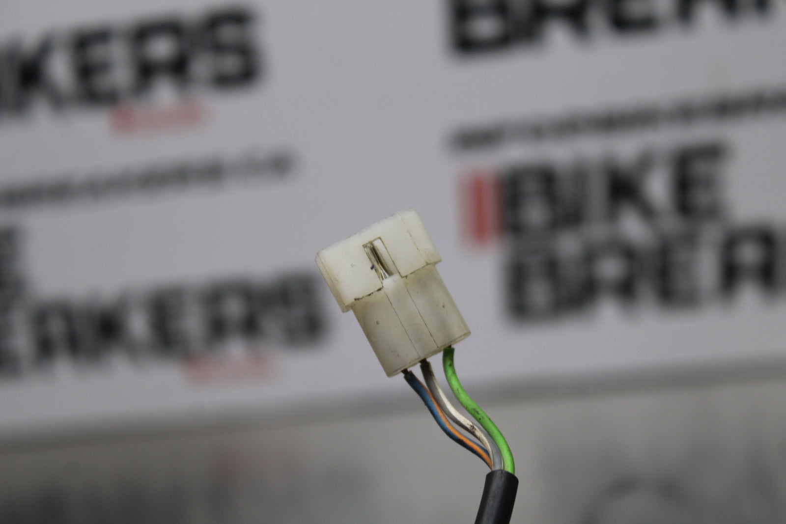 08 MOTO GUZZI BREVA 750 SPEED SPEEDOMETER SENSOR BB154