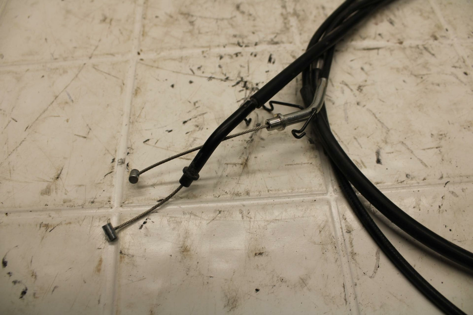 19-20 KAWASAKI NINJA ZX6R ZX636 EXHAUST VALVE SERVO MOTOR CABLES BB407