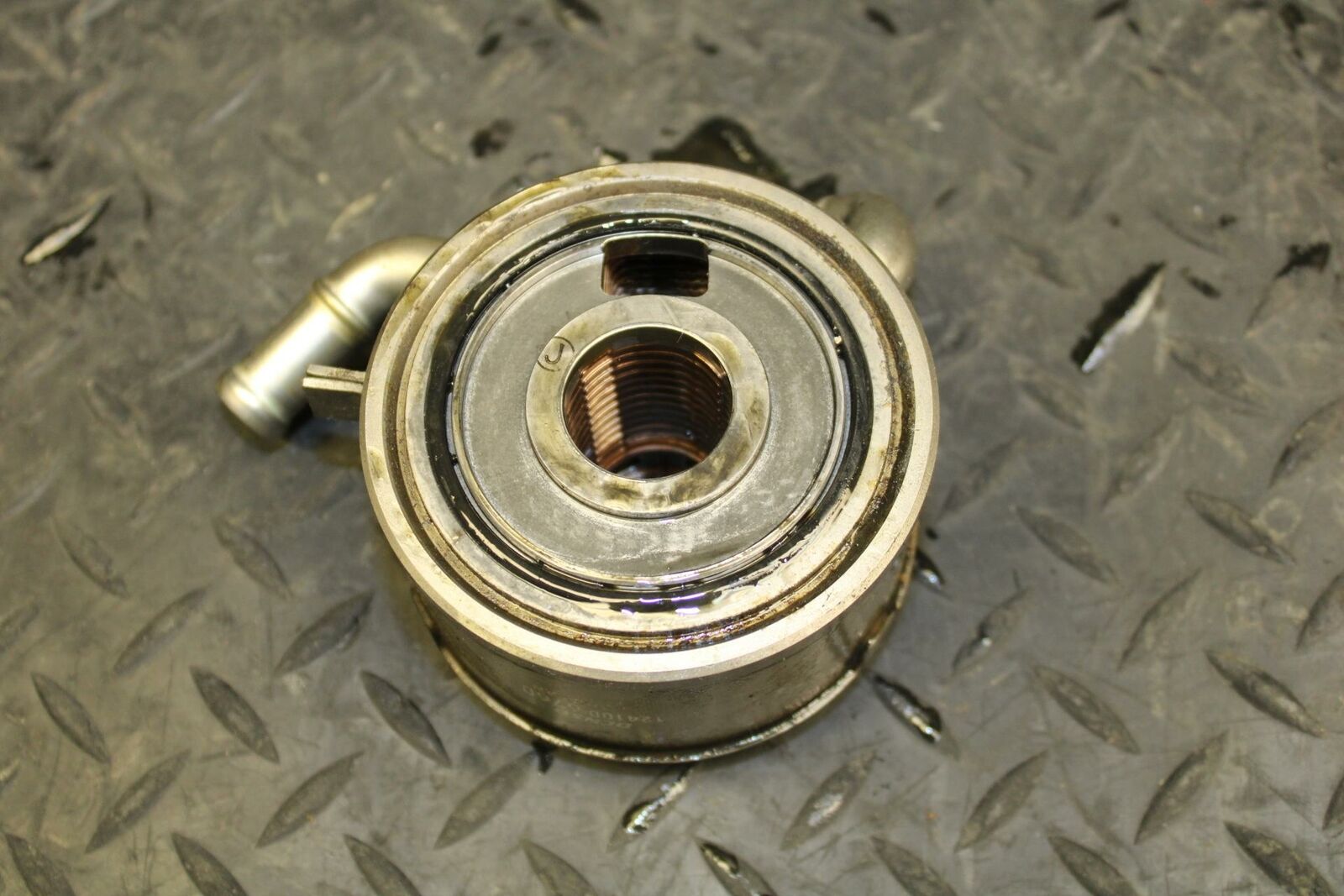 07 YAMAHA YZF R1 ENGINE MOTOR OIL COOLER  BB191 A