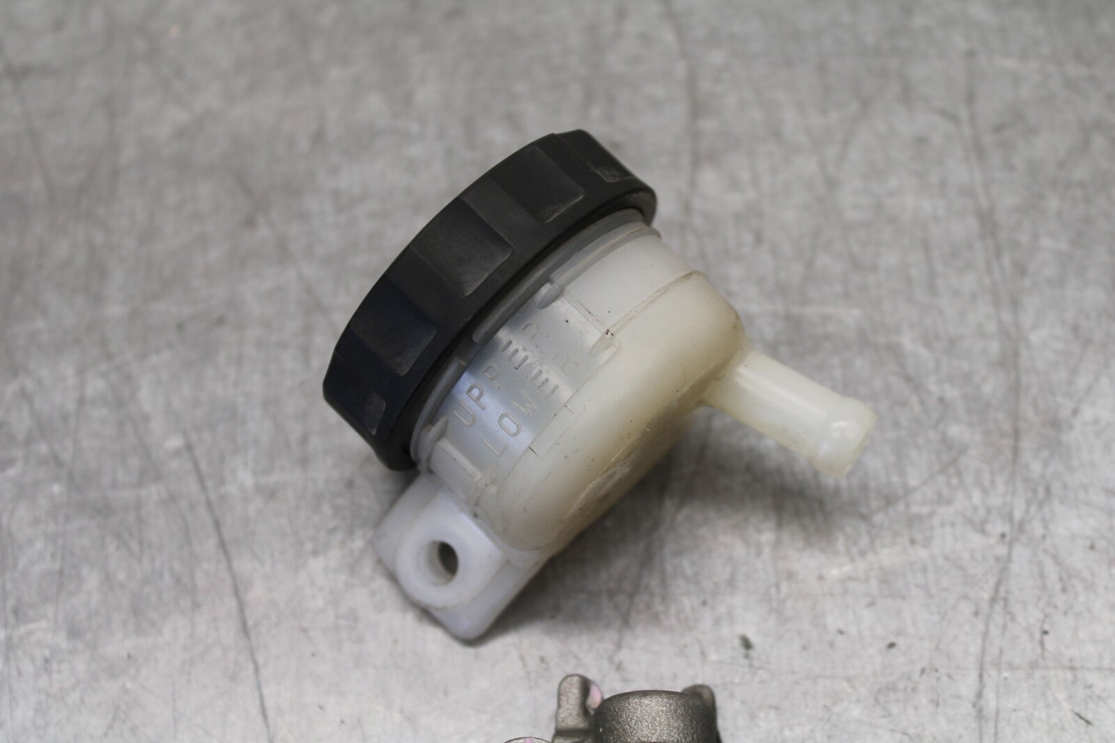 12-17 KAWASAKI ER-6N Z650 REAR BACK BRAKE MASTER CYLINDER W RESERVOIR BB709