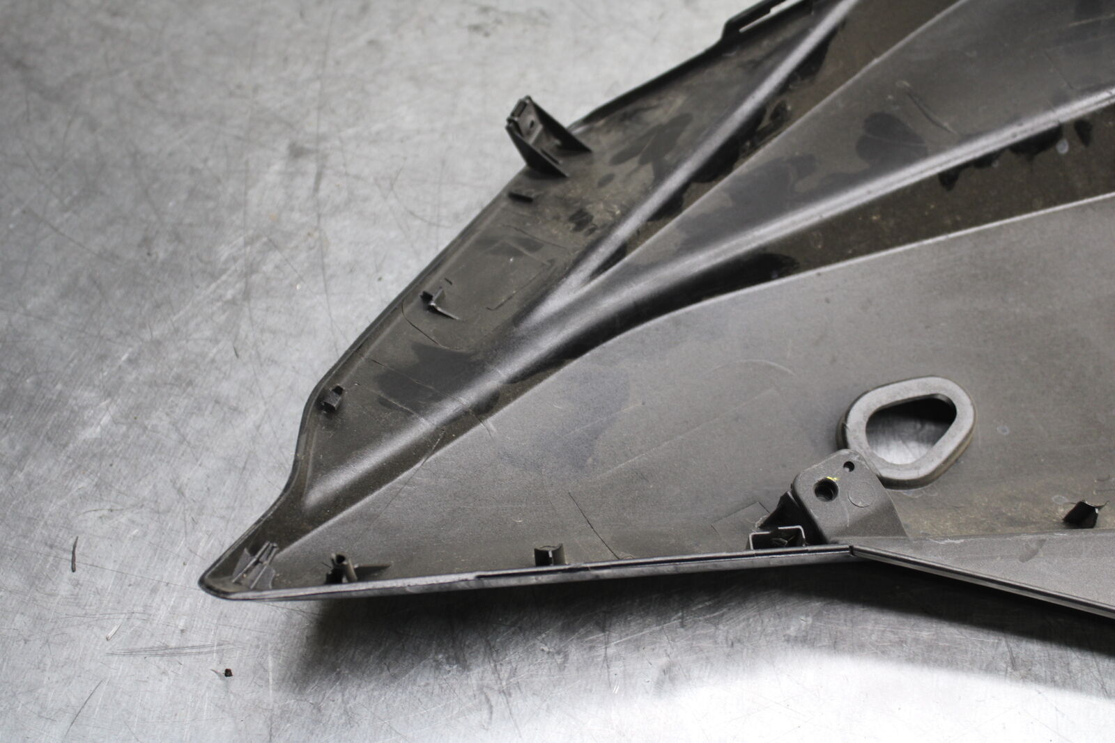 15-17 YAMAHA YZF R3 RIGHT LOWER MID UPPER SIDE FAIRING COWL  BB526