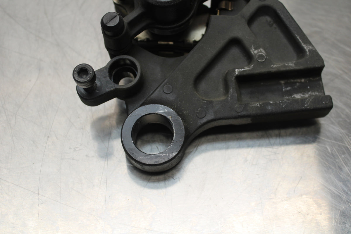 13-17 KAWASAKI NINJA ZX6R ZX636 ABS BACK BRAKE CALIPER W MOUNT BRACKET BB143