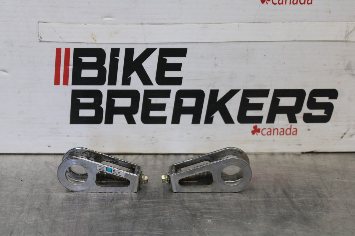 98-05 HONDA SUPER HAWK 1000 VTR1000F SWINGARM CHAIN TENSIONER ADJUSTMENT BB924