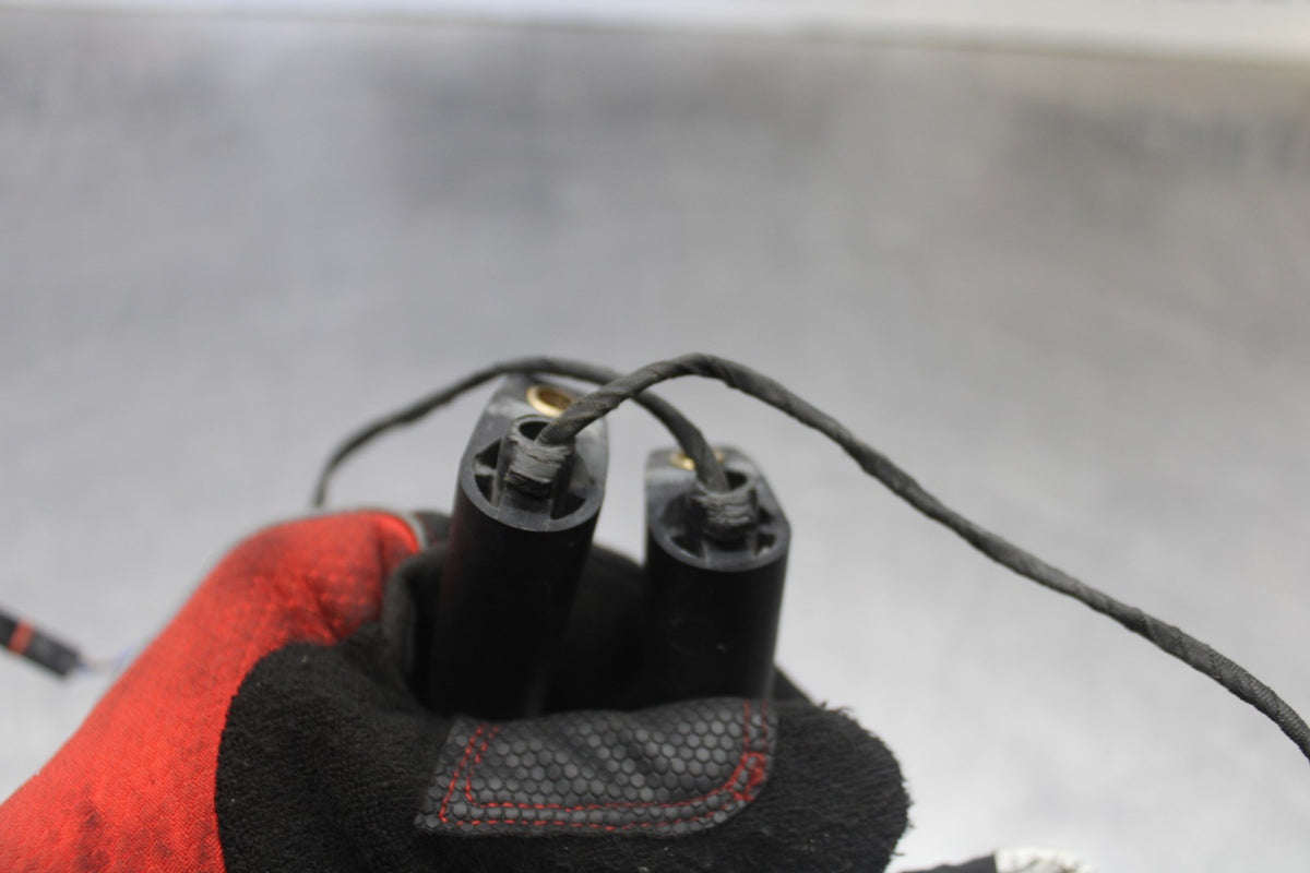 19 BMW F750GS FRONT LEFT RIGHT TURN SIGNALS LIGHT INDICATORS BB938
