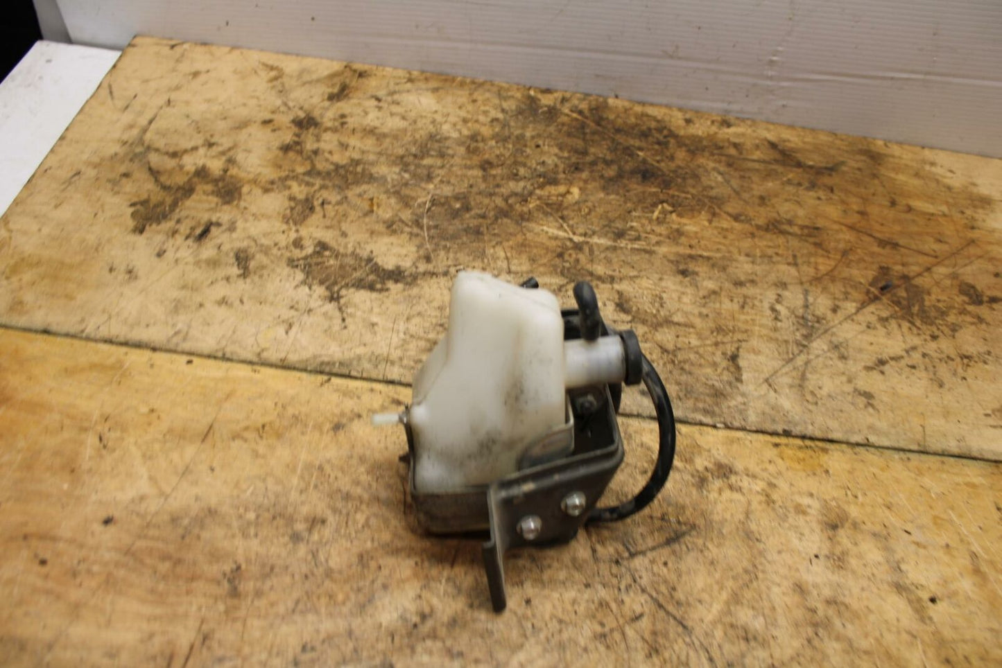 07-11 SUZUKI VSTROM 650 COOLANT WATER TANK RESERVOIR BOTTLE BB340