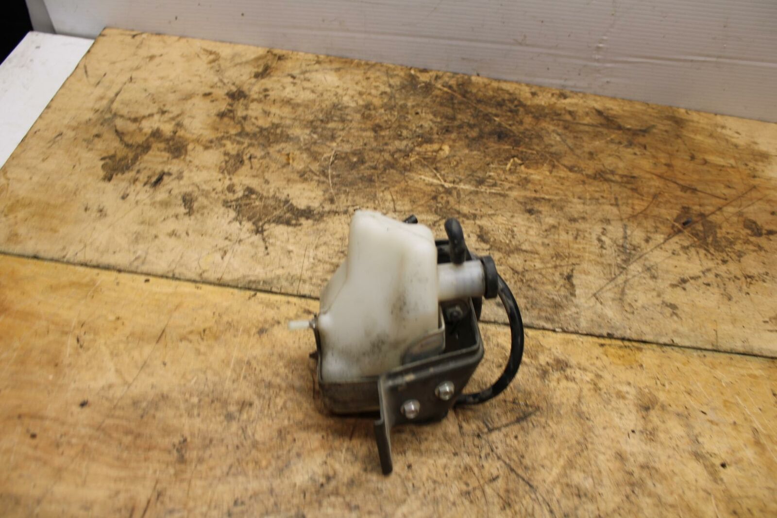 07-11 SUZUKI VSTROM 650 COOLANT WATER TANK RESERVOIR BOTTLE BB340