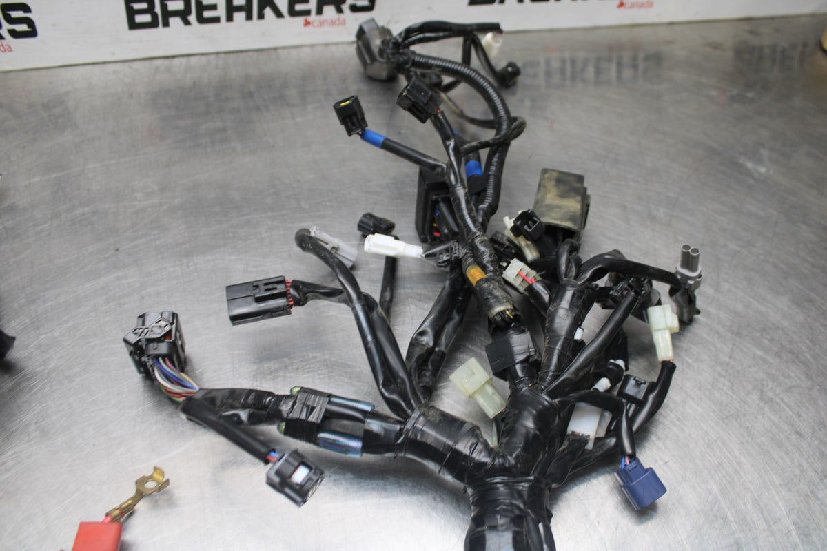 23-24 YAMAHA MT-07 MAIN ENGINE WIRING HARNESS MOTOR WIRE LOOM BB927