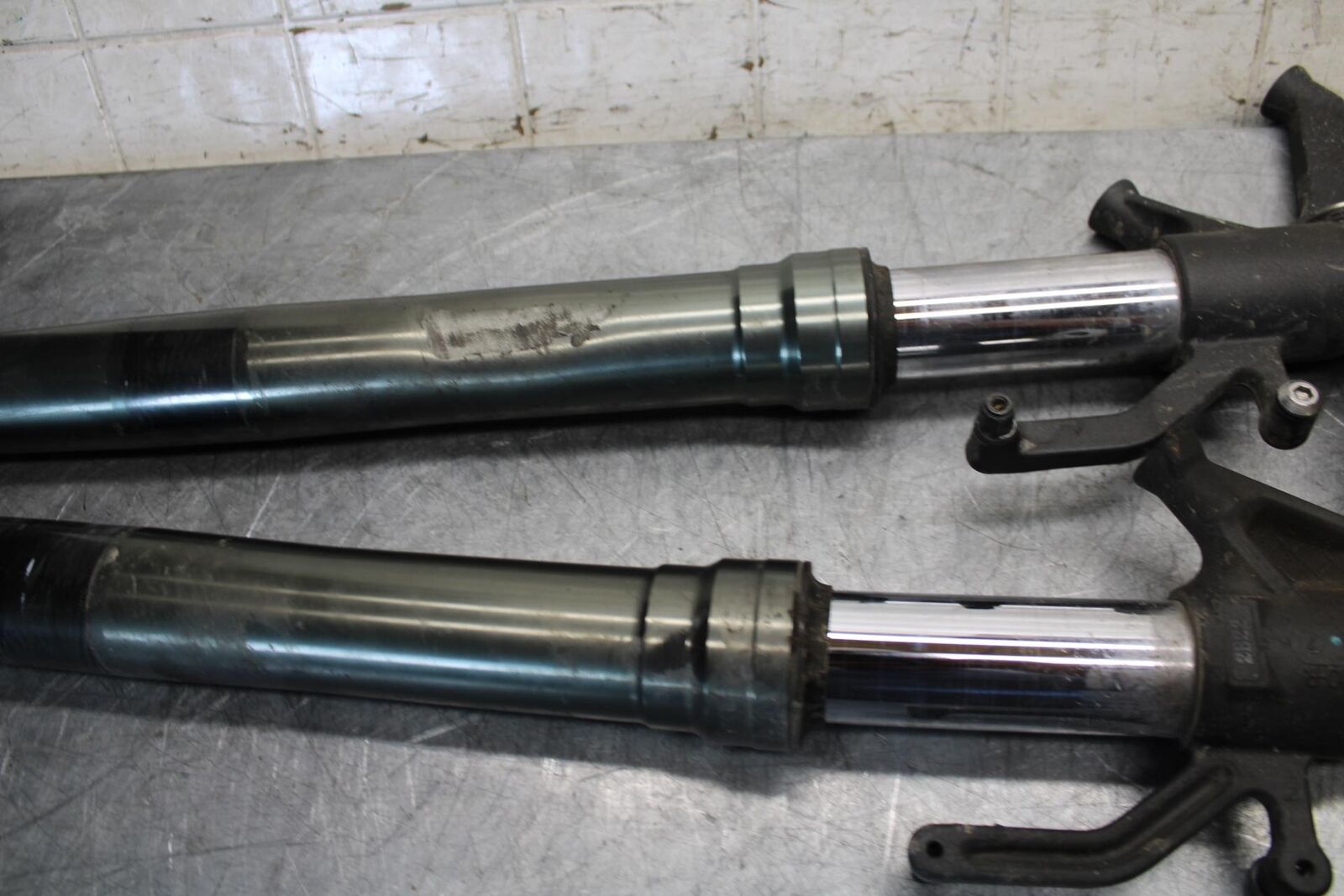 2012 Kawasaki Ninja ZX6R ZX600R FRONT FORKS SHOCK SUSPENSION SET PAIR BB529