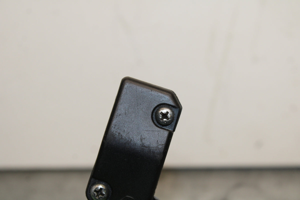 07-08 YAMAHA YZF R1 RIGHT CLIP ON HANDLE KILL OFF START SWITCH SWITCHES BB120