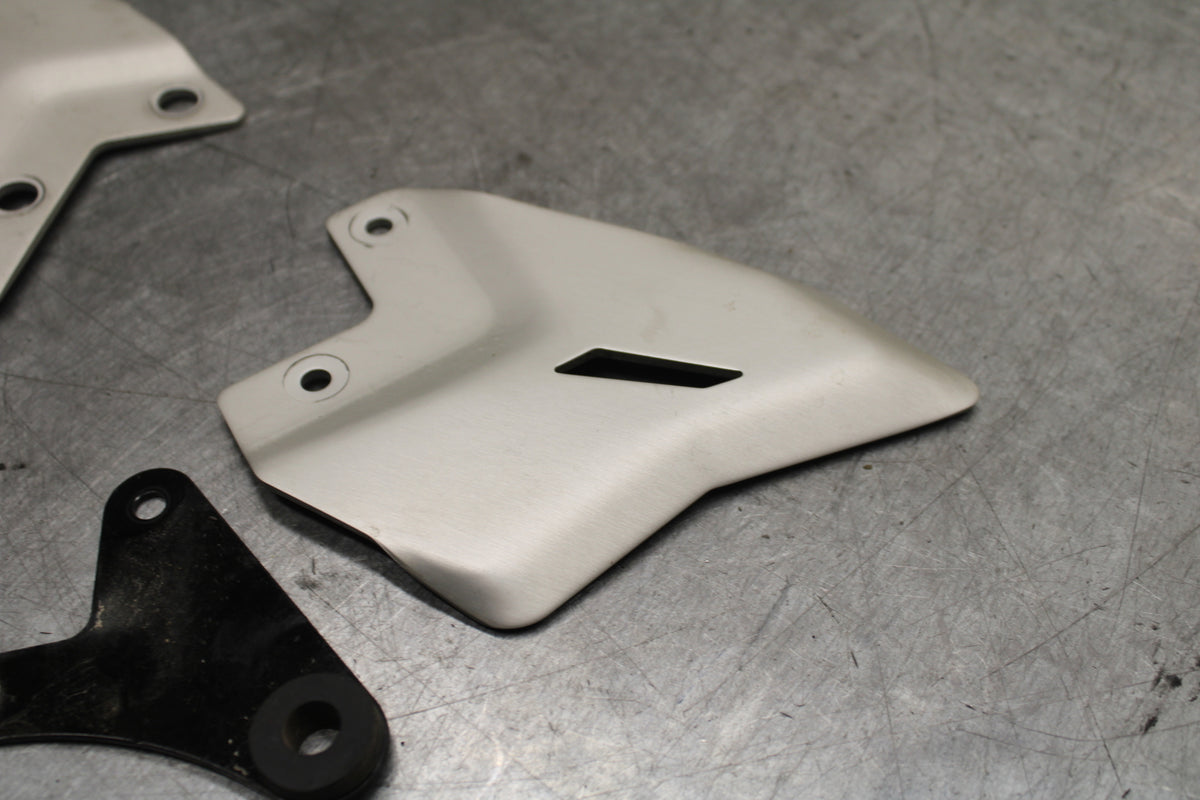 18-24 KAWASAKI NINJA 650  REARSET REAR HEEL GUARD COVER SET BB725