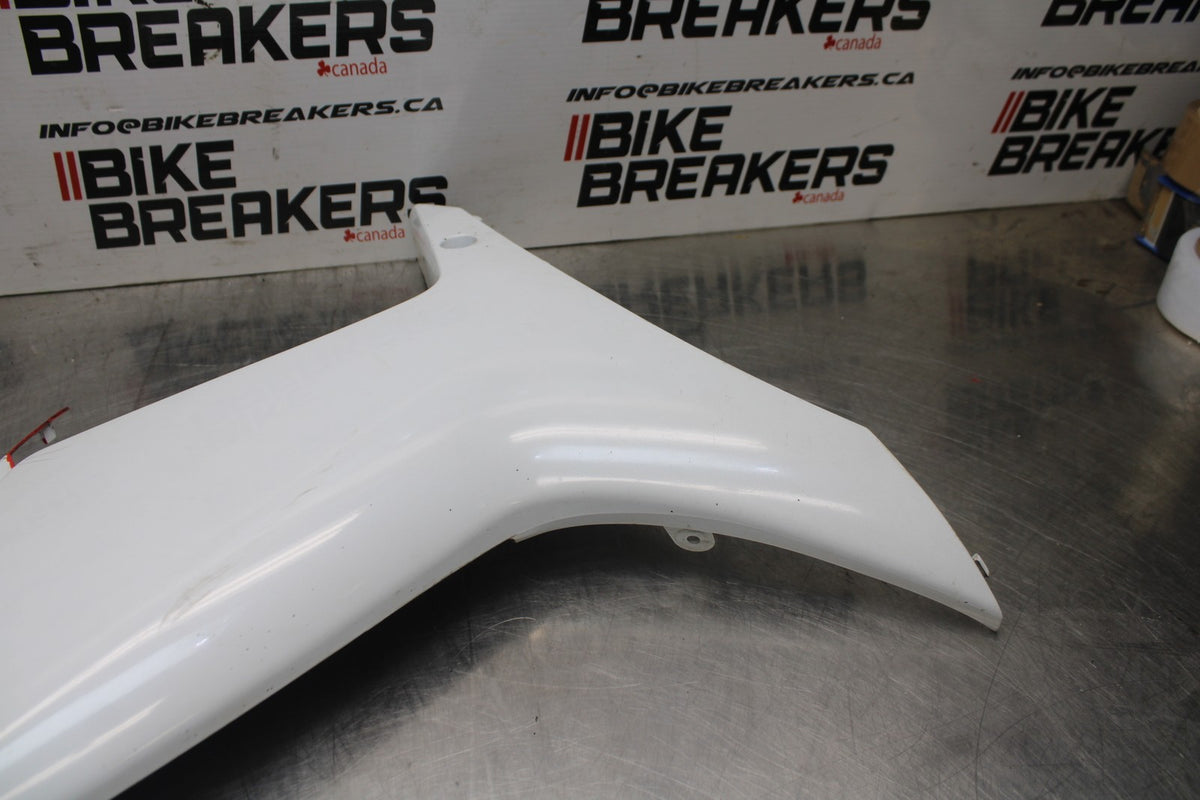 11-24 SUZUKI GSXR750 LEFT MID UPPER SIDE FAIRING COWL PLASTIC BB871