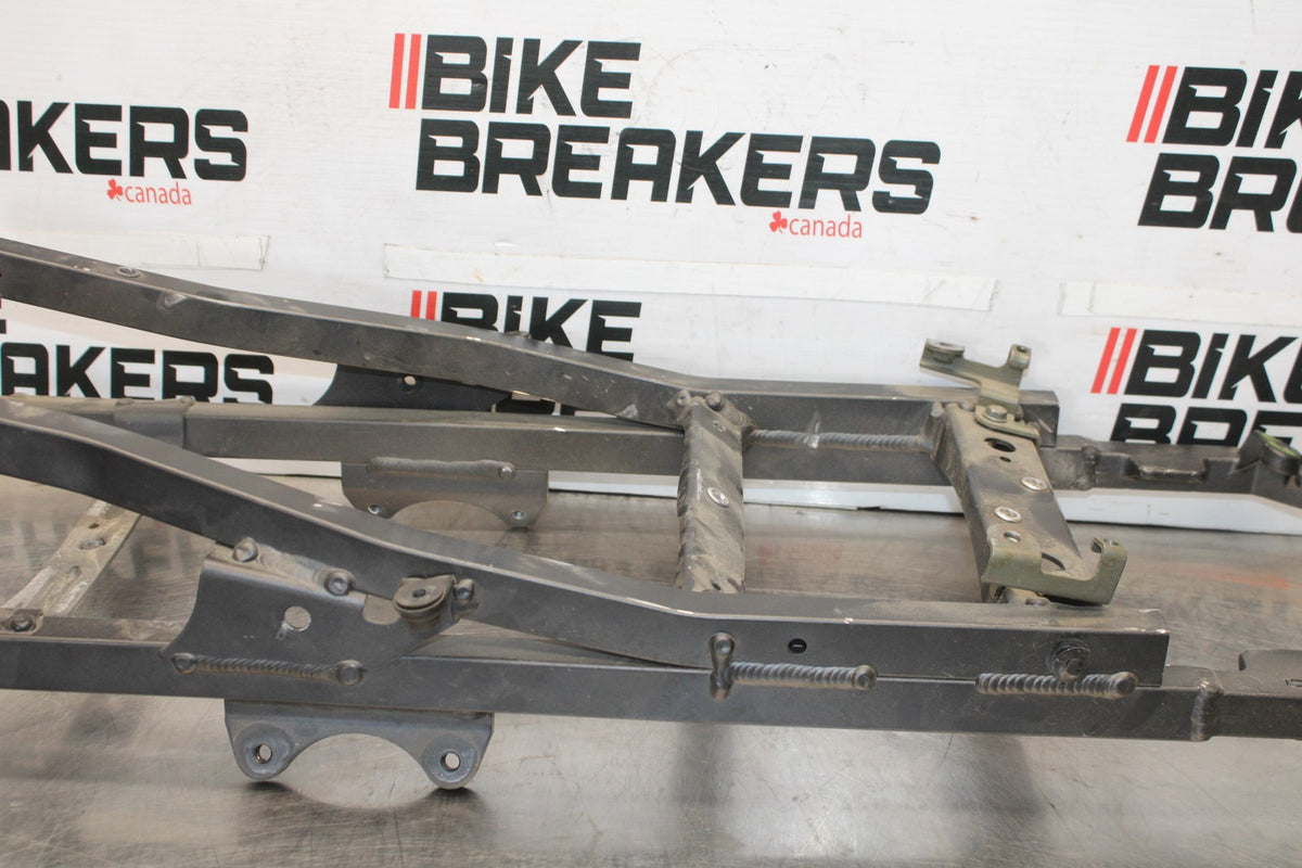 04-05 KAWASAKI NINJA ZX10R REAR SUBFRAME BACK SUB FRAME BB931