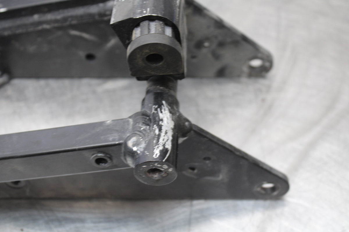 07-08 KAWASAKI NINJA ZX6R REAR BACK TAIL SUBFRAME SUB FRAME BB175