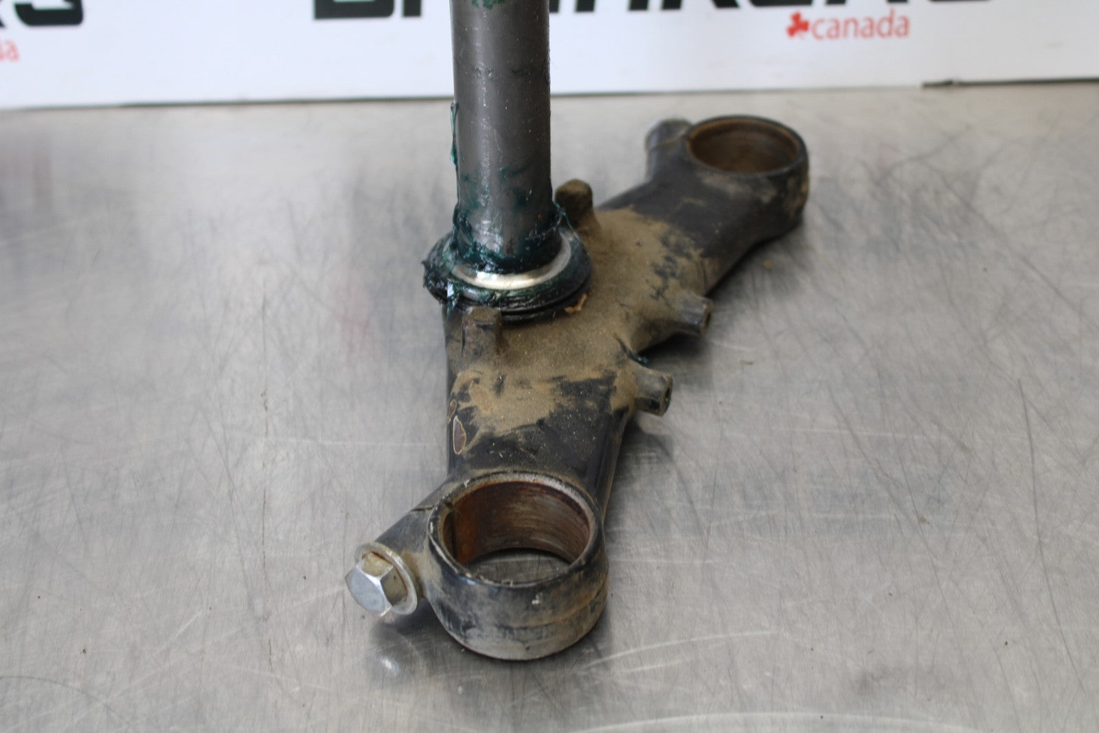 78-79 HONDA GOLDWING 1000 FRONT FORKS CLAMP LOWER TRIPLE TREE STEM BB171
