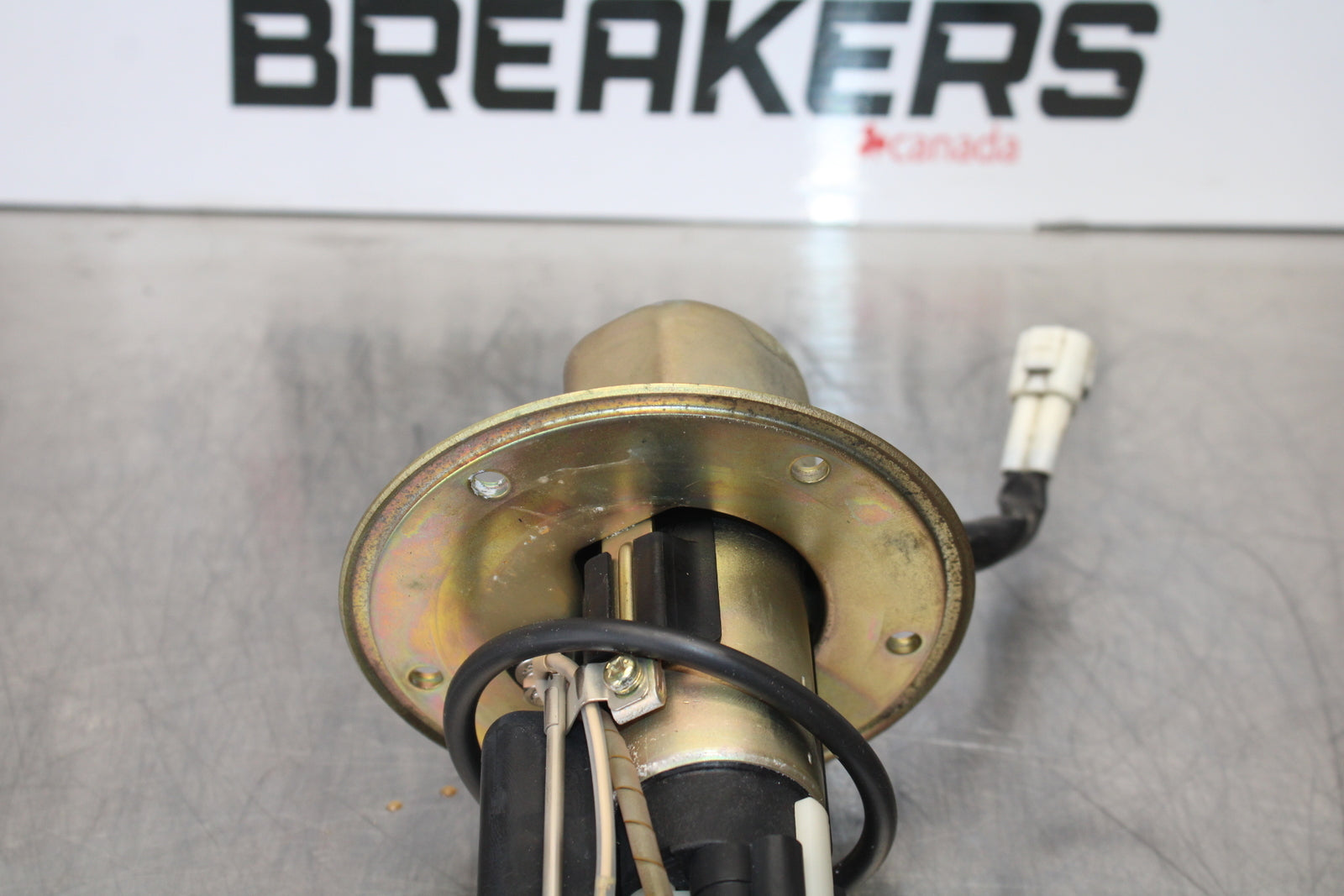 03 SUZUKI SV650S FUEL PUMP GAS PETROL SENDER UNIT